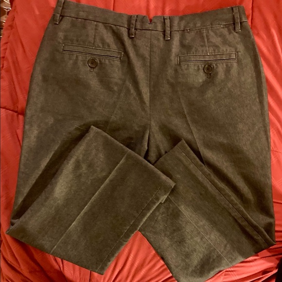 DKNY - SZ- 36/30 dress pants - Picture 5 of 7